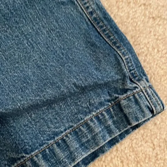 SIZE SMALL LANDS END JEAN SHORTS - Picture 4 of 8